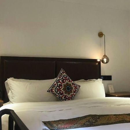 تشنجدو Qintai Tibetan Culture Boutique Hotel المظهر الخارجي الصورة
